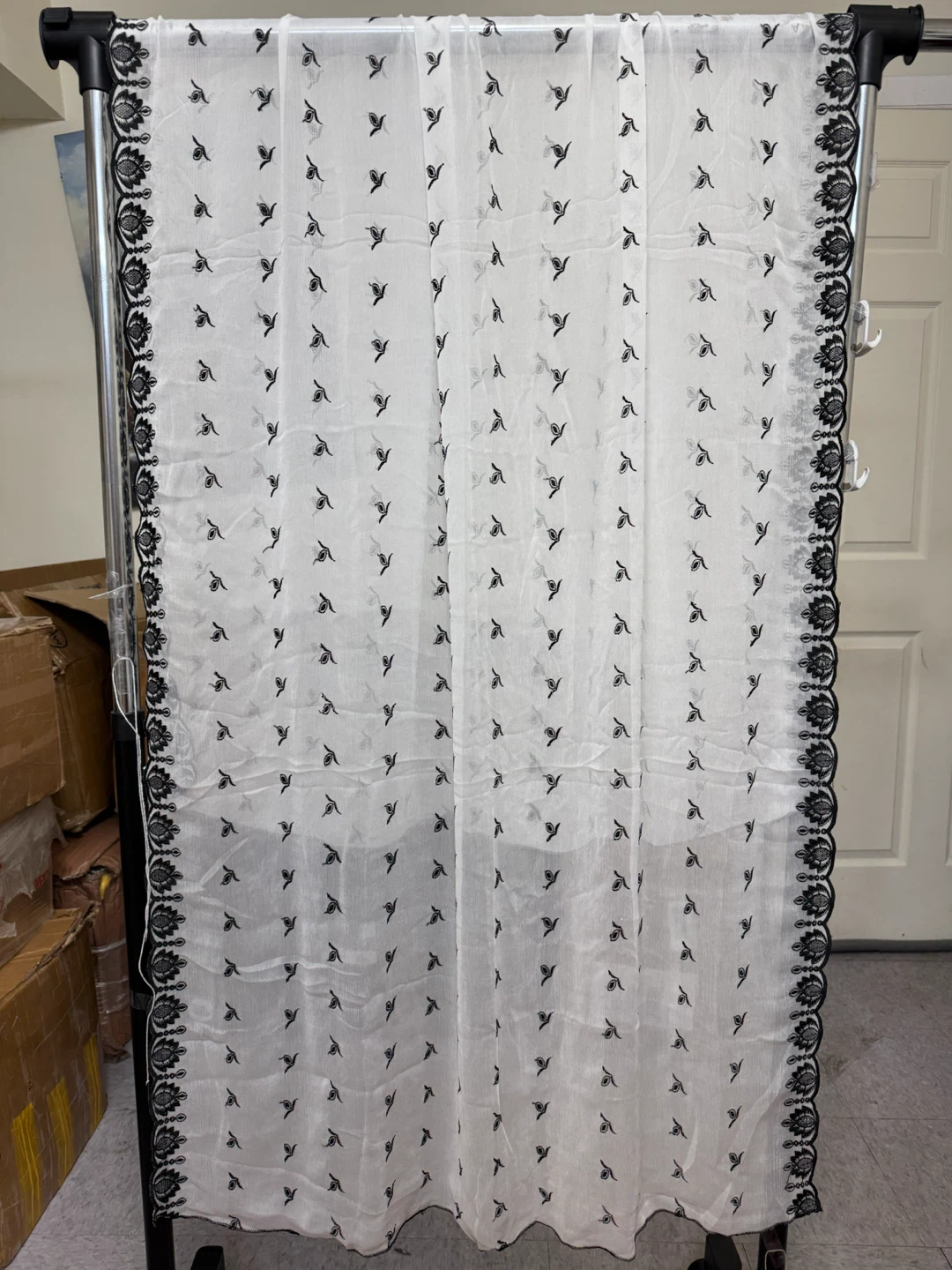 Pure chiffon embroidered duppata/scarve - photo 3