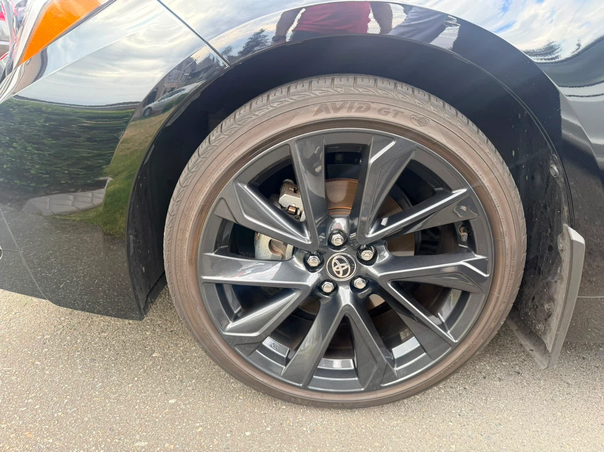 2025 Toyota Corolla AWD XSE Hybrid - photo 5
