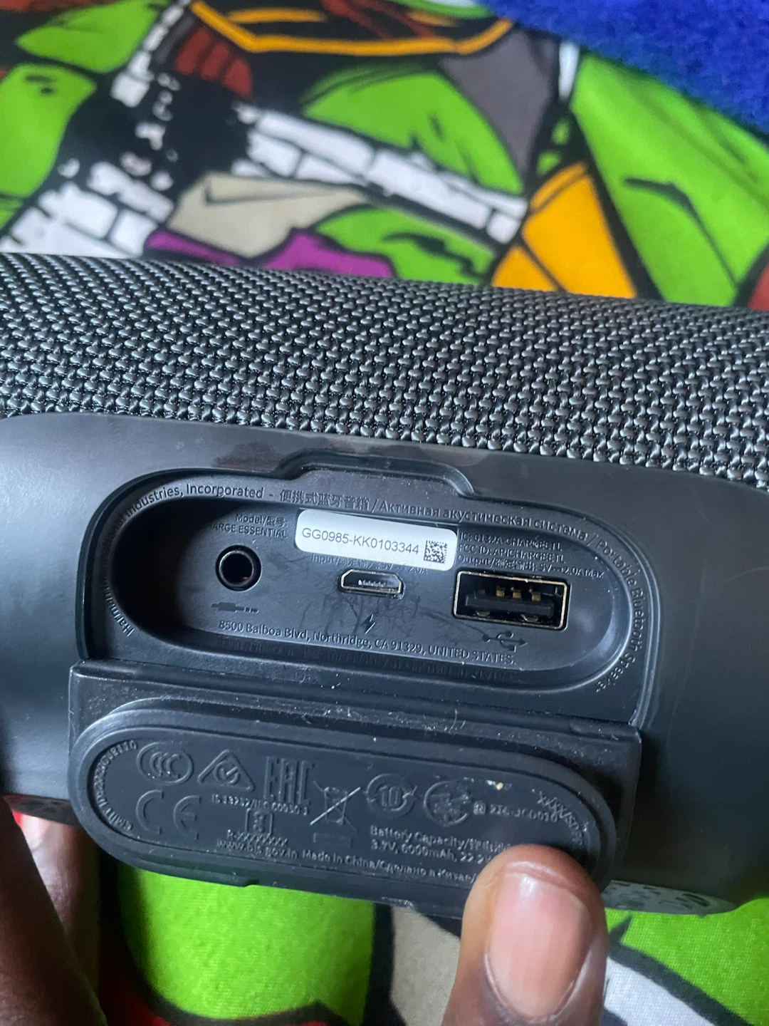 JBL Charge 4 Bluetooth Speaker - photo 3