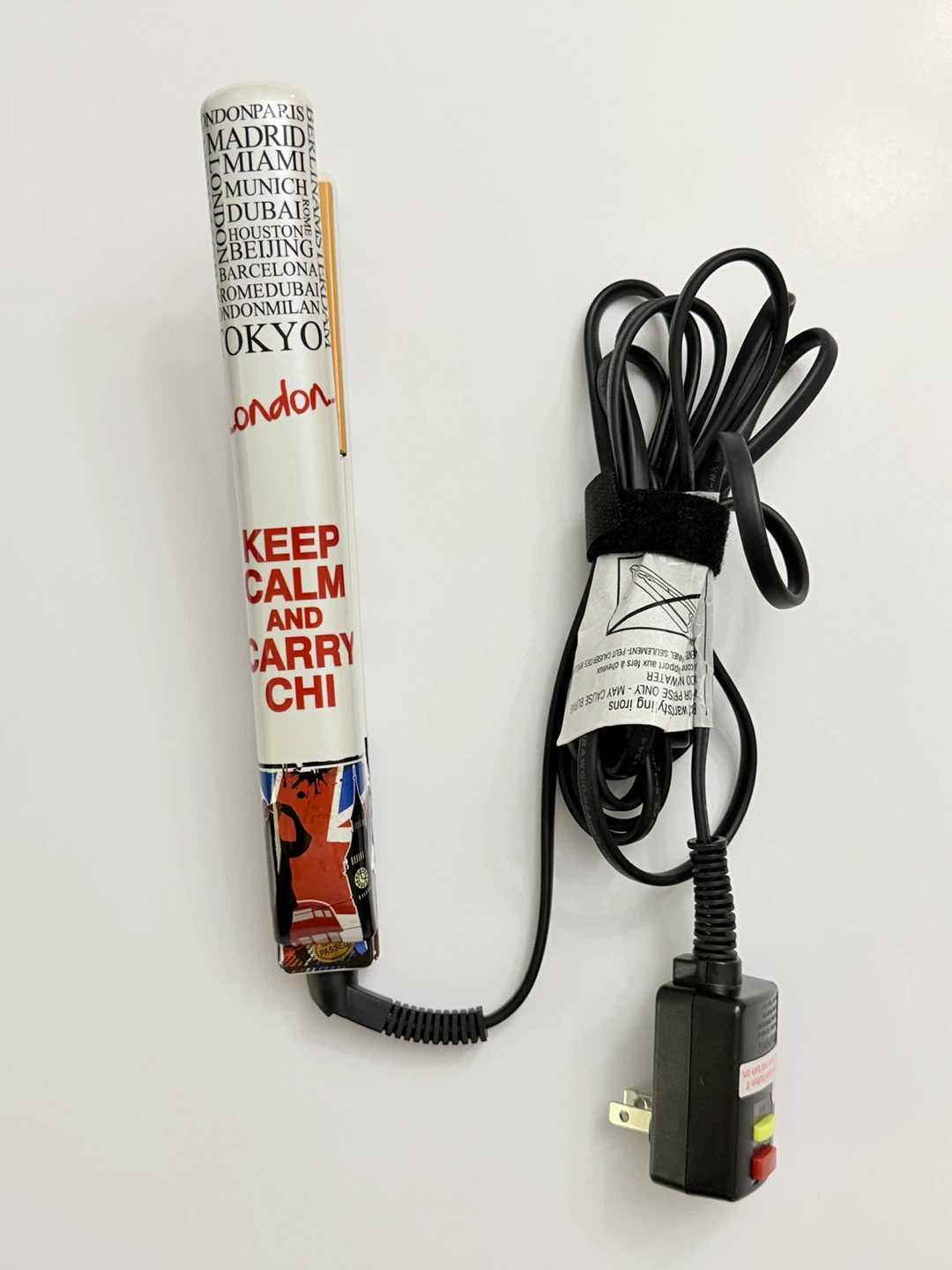 CHI Flat Iron Hair Straightener and Bag Limited Edition - photo 3