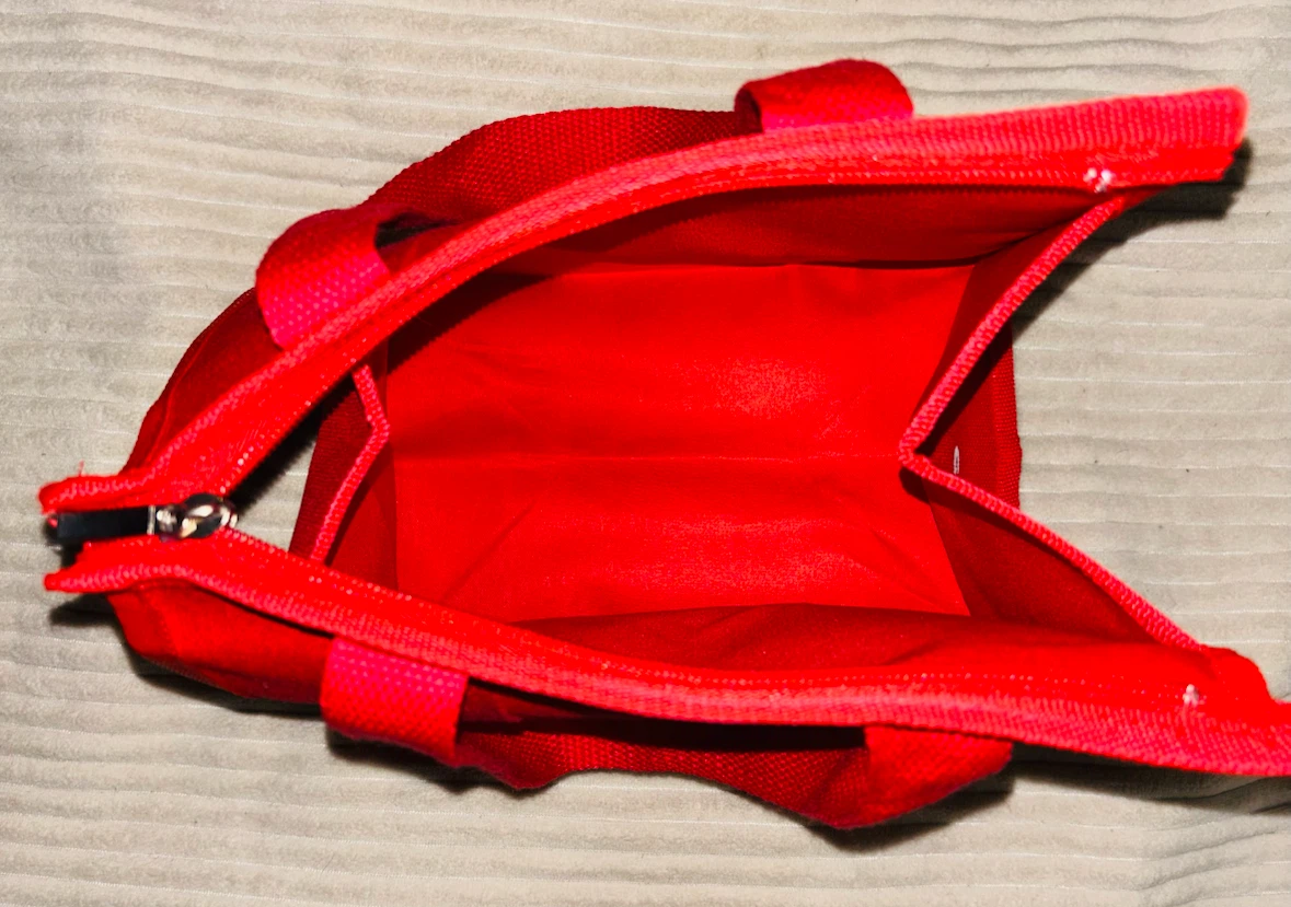 FIFA World Cup 2026 and DoorDash Red Tote Bag - photo 3