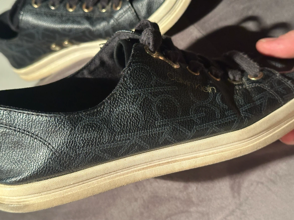 Calvin Klein Michaela Black Logo Sneakers size 8.5 - photo 2