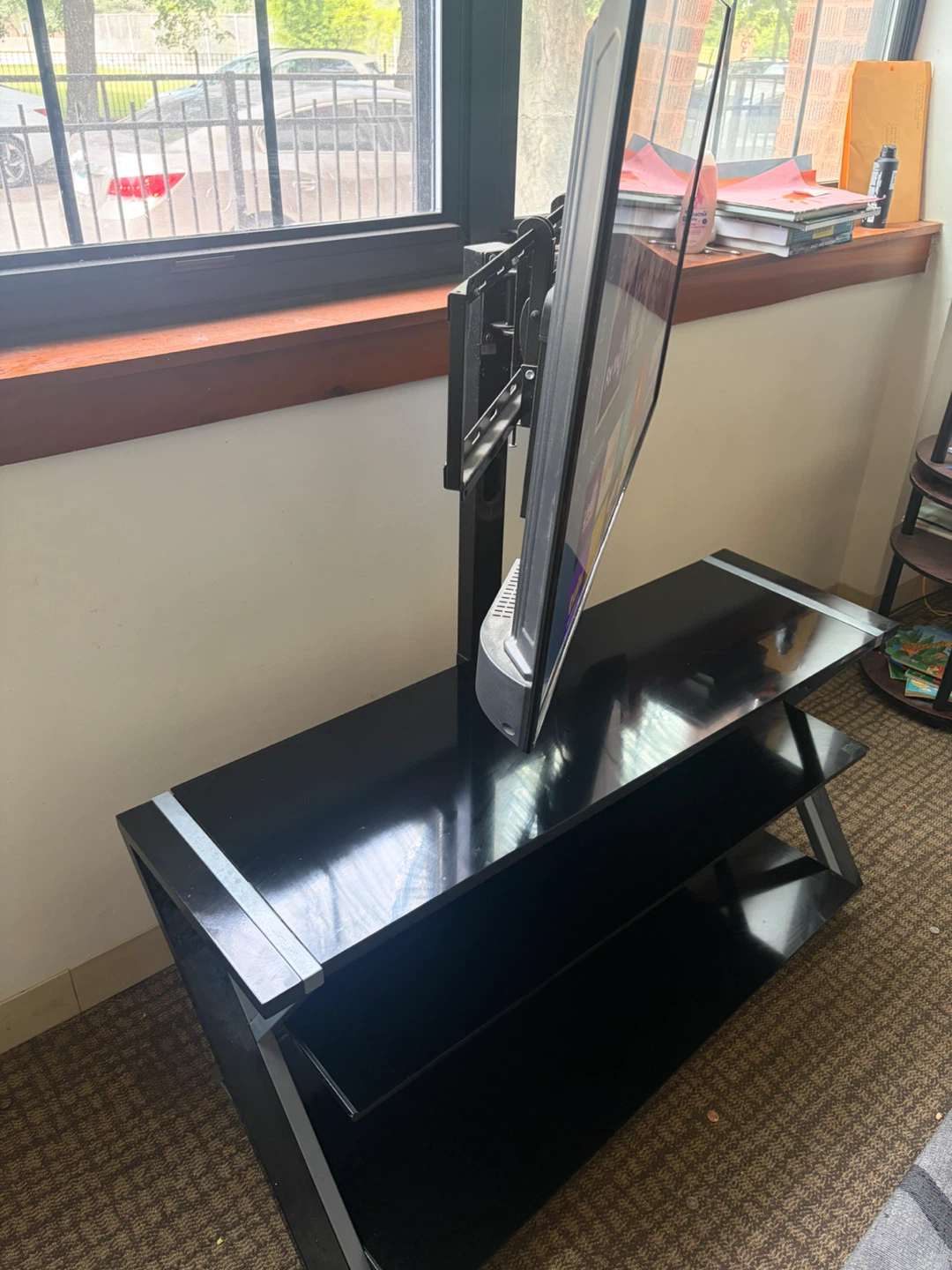 ONN Roku TV 50-inch