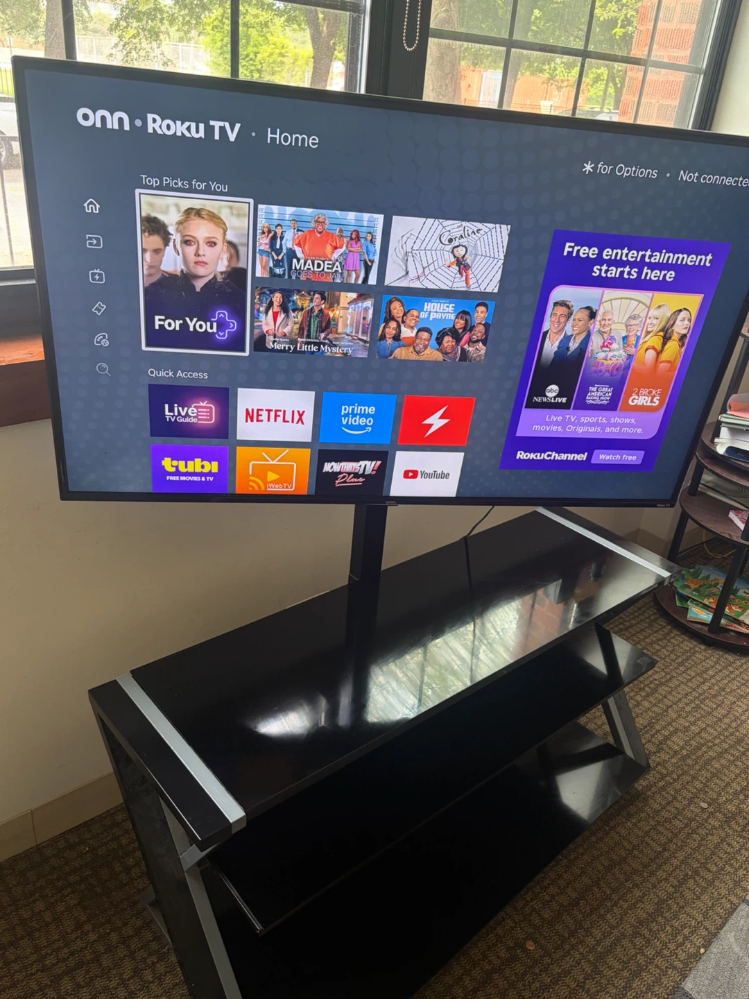 ONN Roku TV 50-inch - photo 3
