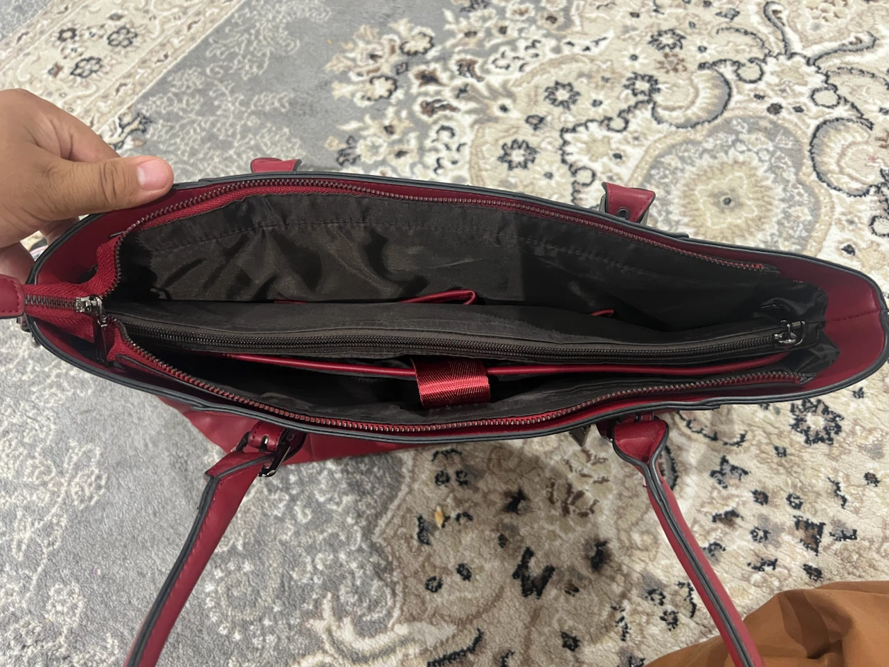 Moyna Red Tote Bag - photo 3