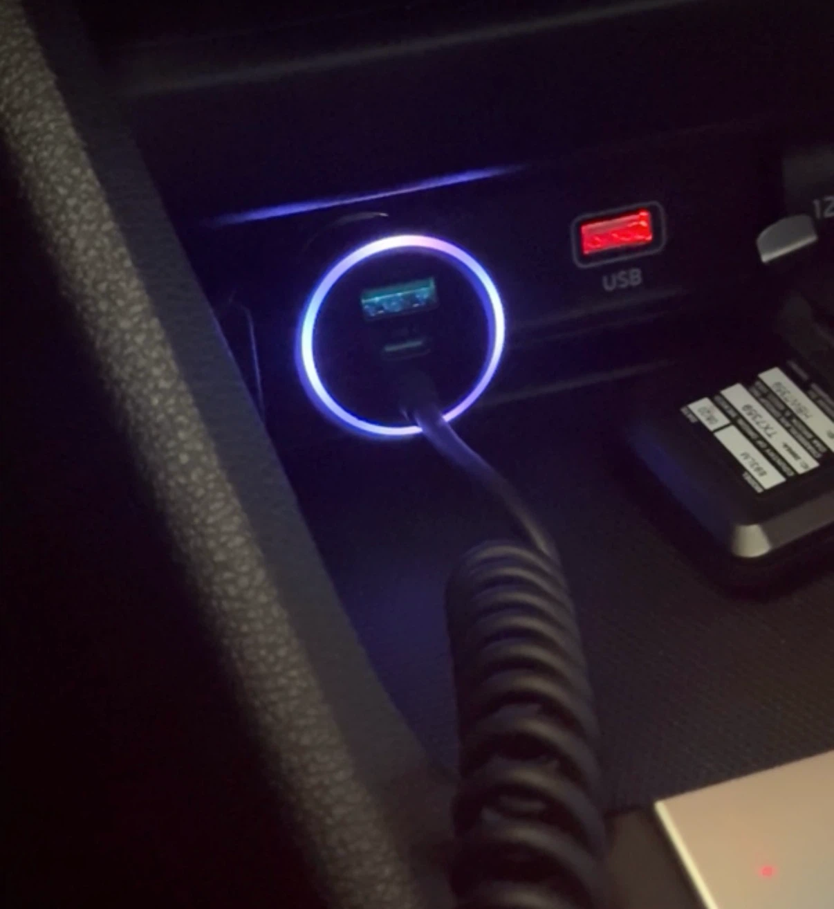 Car Charger with Spring Cable usb fast charger - photo 3