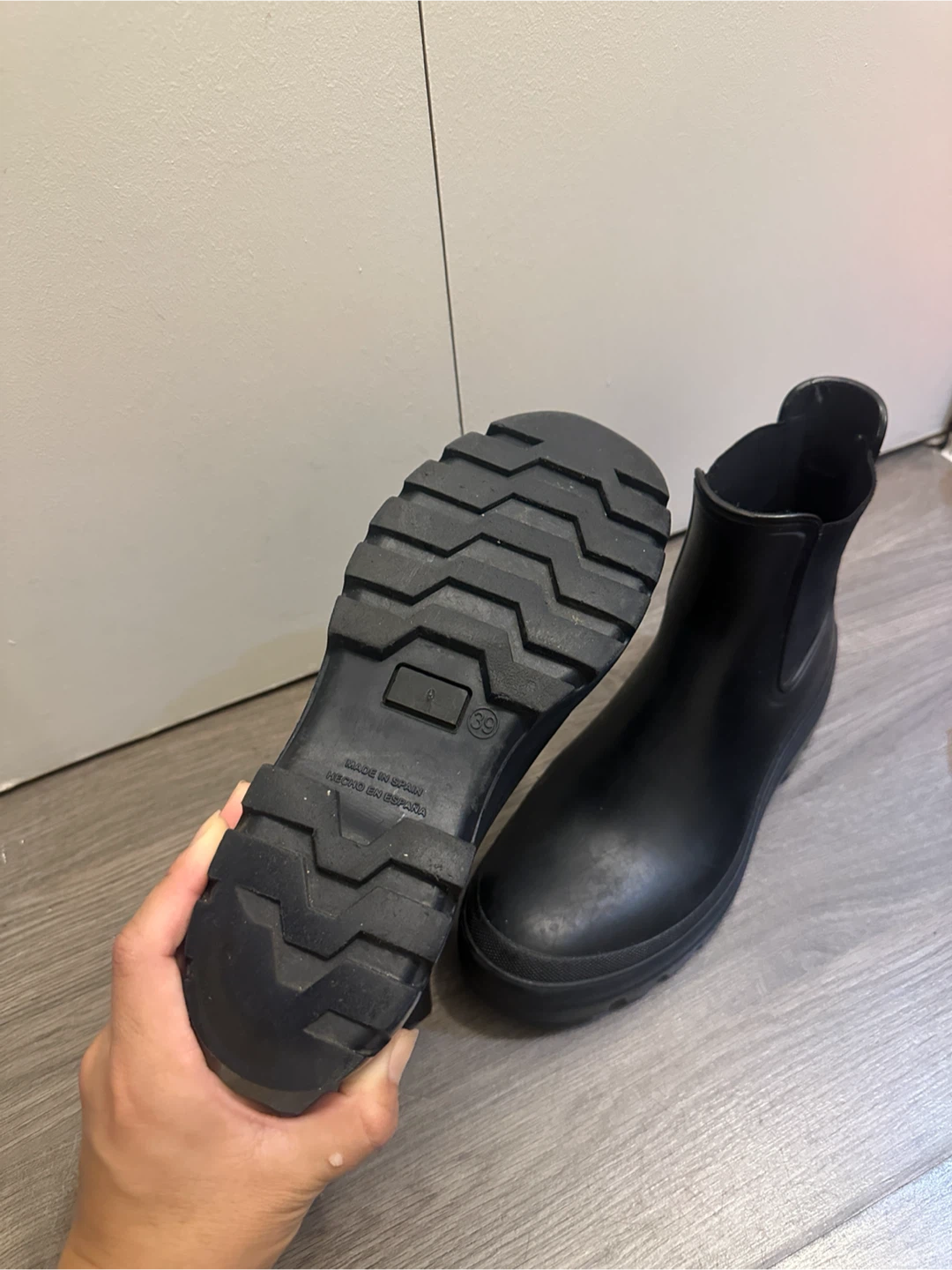 Black Chelsea Rain Boots size 39 - photo 2
