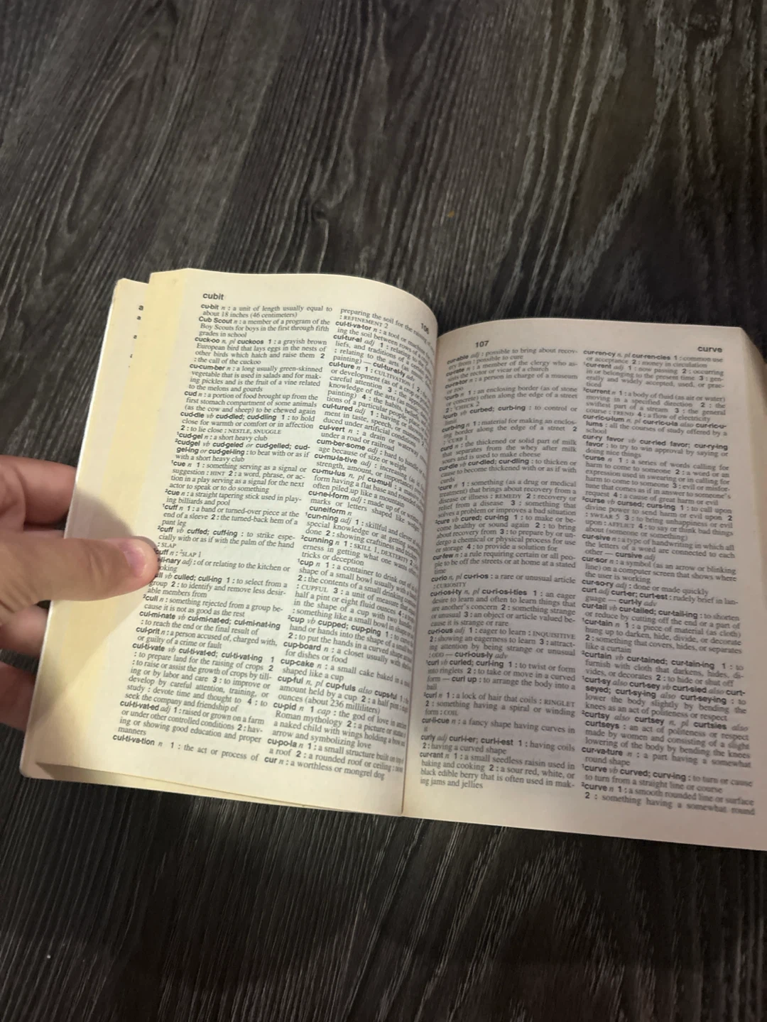 Webster's Canadian Dictionary for School, Home and Office - photo 2