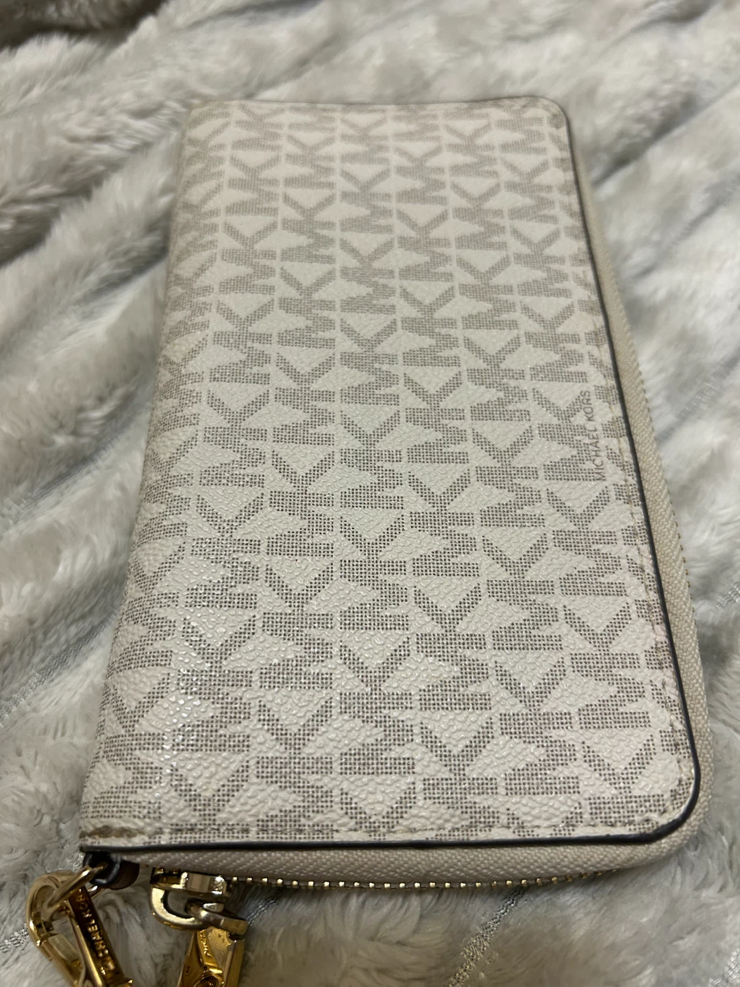 Michael Kors Wallet - photo 2