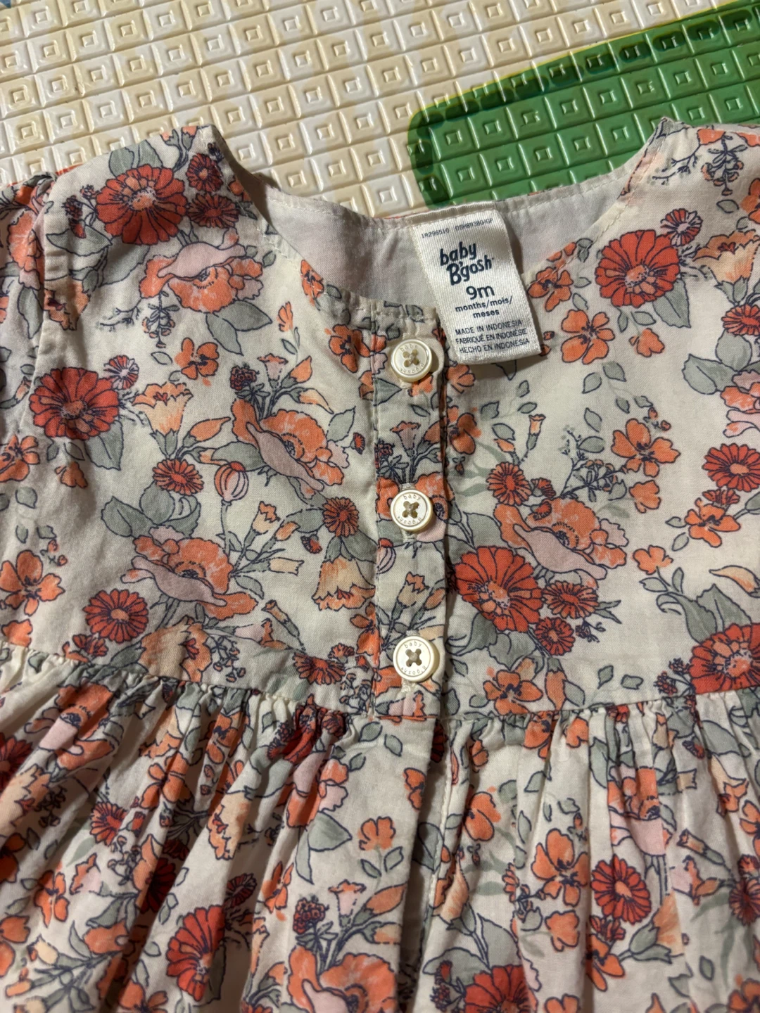 Baby OshKosh Floral Dress - 9 Months - photo 2