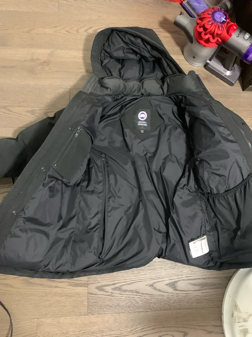 Canada Goose youth Eakin Parka puffer jacket 4597Y - photo 2