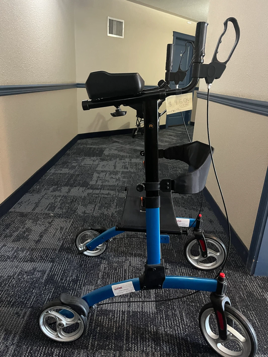 Drive Medical Lightweight Walker