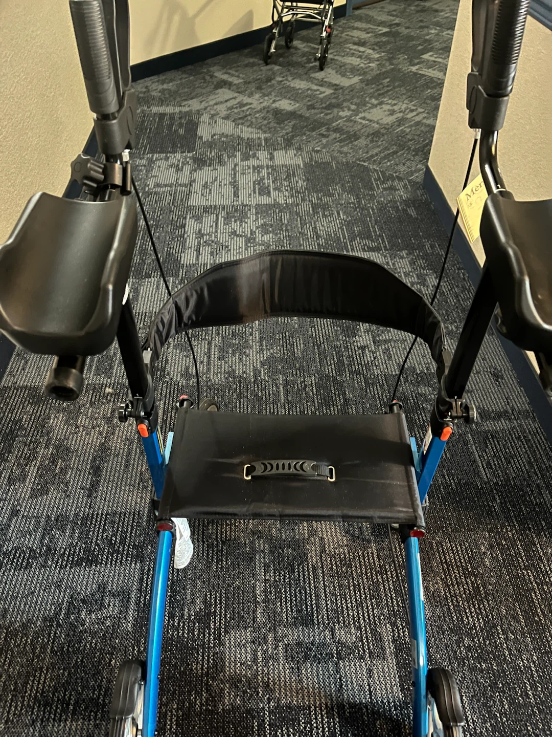 Drive Medical Lightweight Walker - photo 3