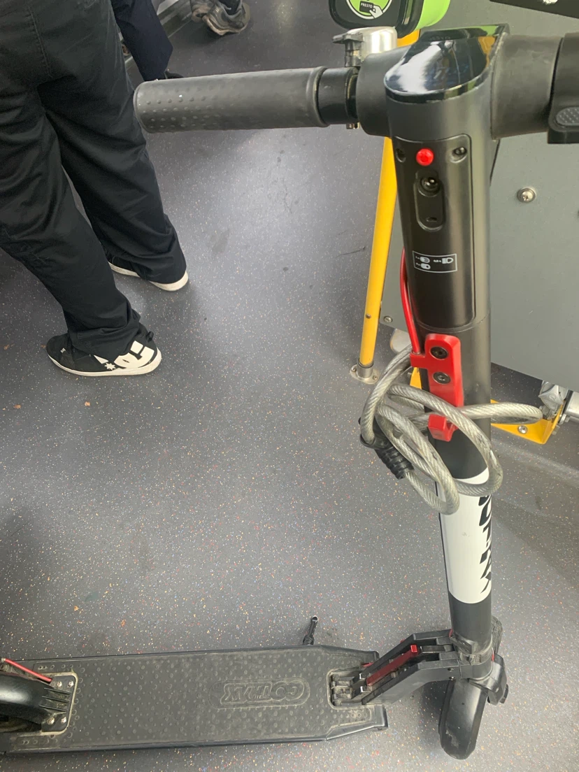 Gotrax Electric Scooter - photo 4