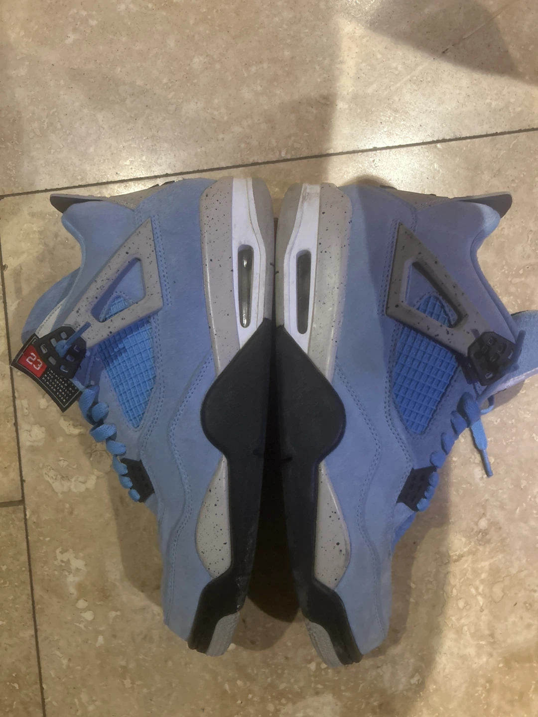 Jordan 4 UNC