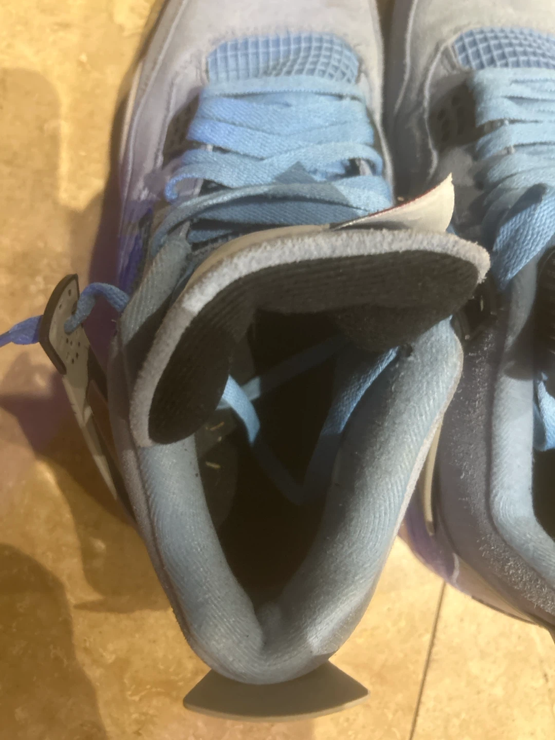 Jordan 4 UNC - photo 3