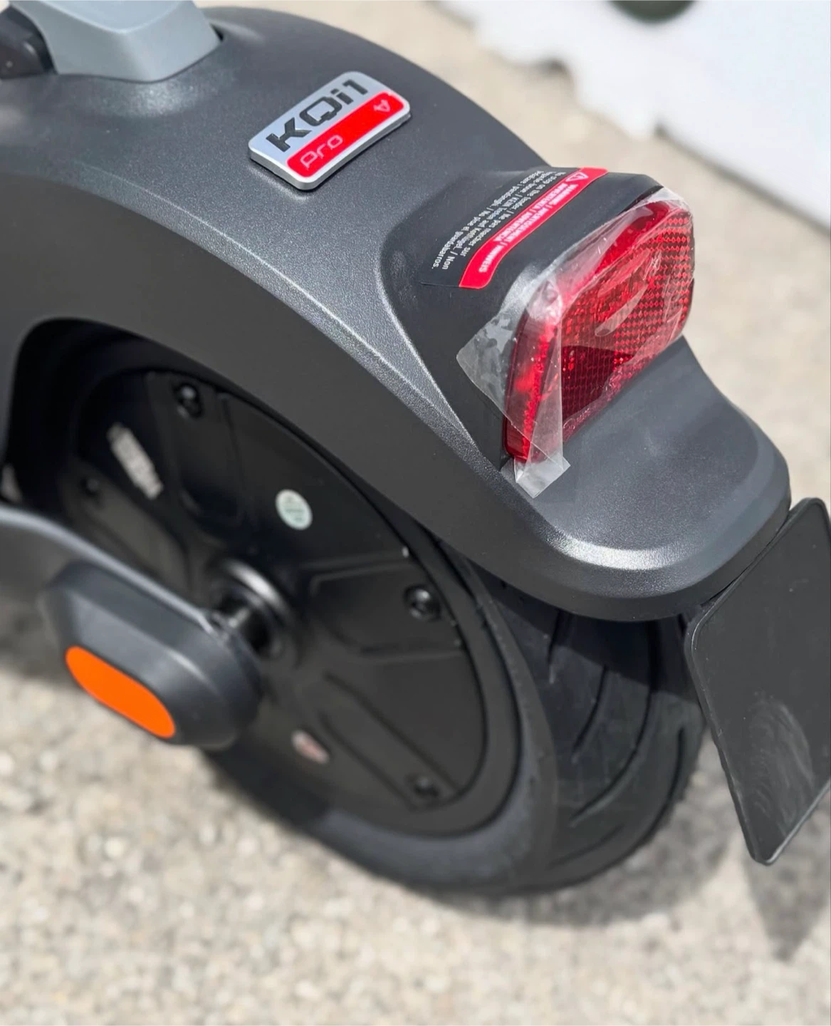 NIU KQi1 Pro Electric Scooter - photo 3
