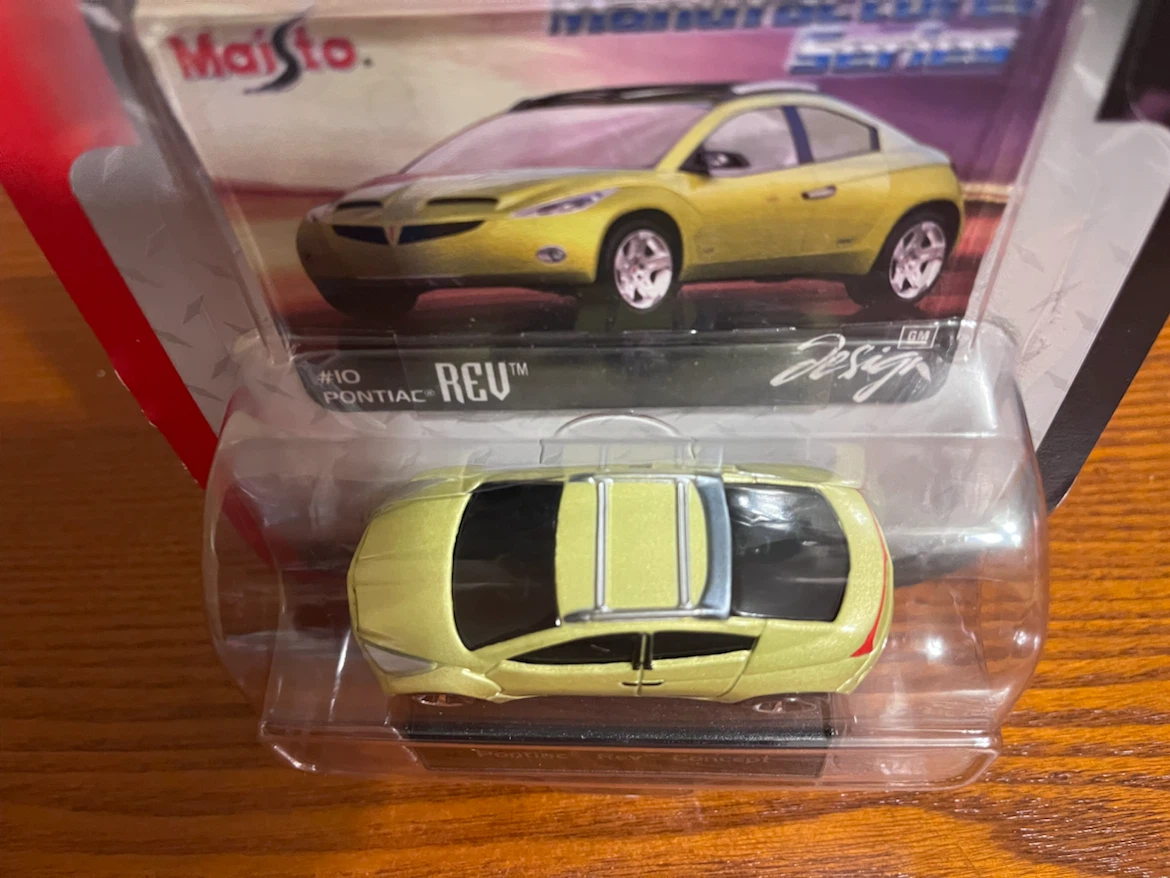 VINTAGE (2001) MAISTO DESIGN (1:64 Scale diecast) - photo 4