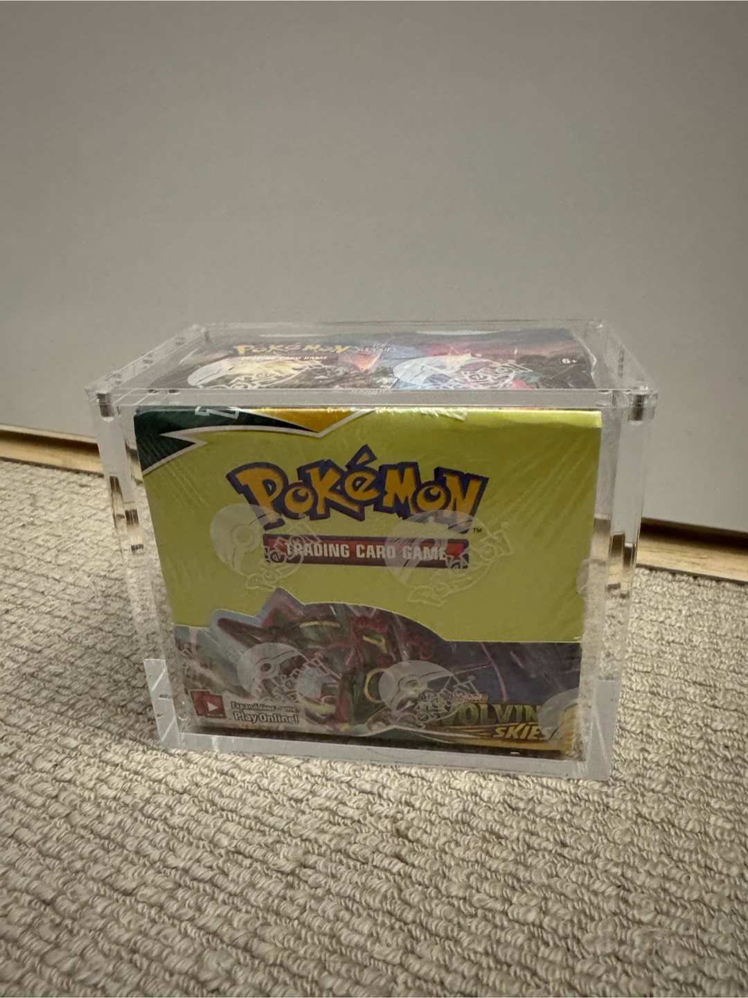 Evolving skies booster box