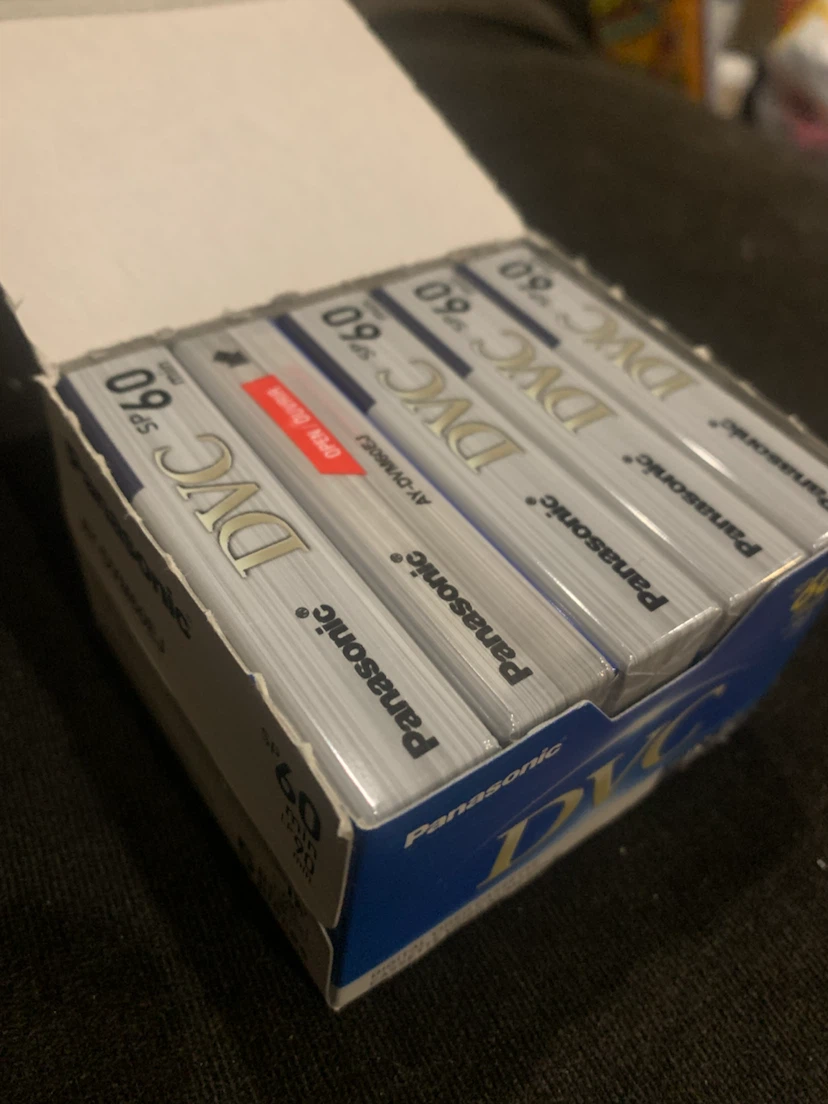 Panasonic DVC SP 60 Min Digital Video Cassette - photo 4