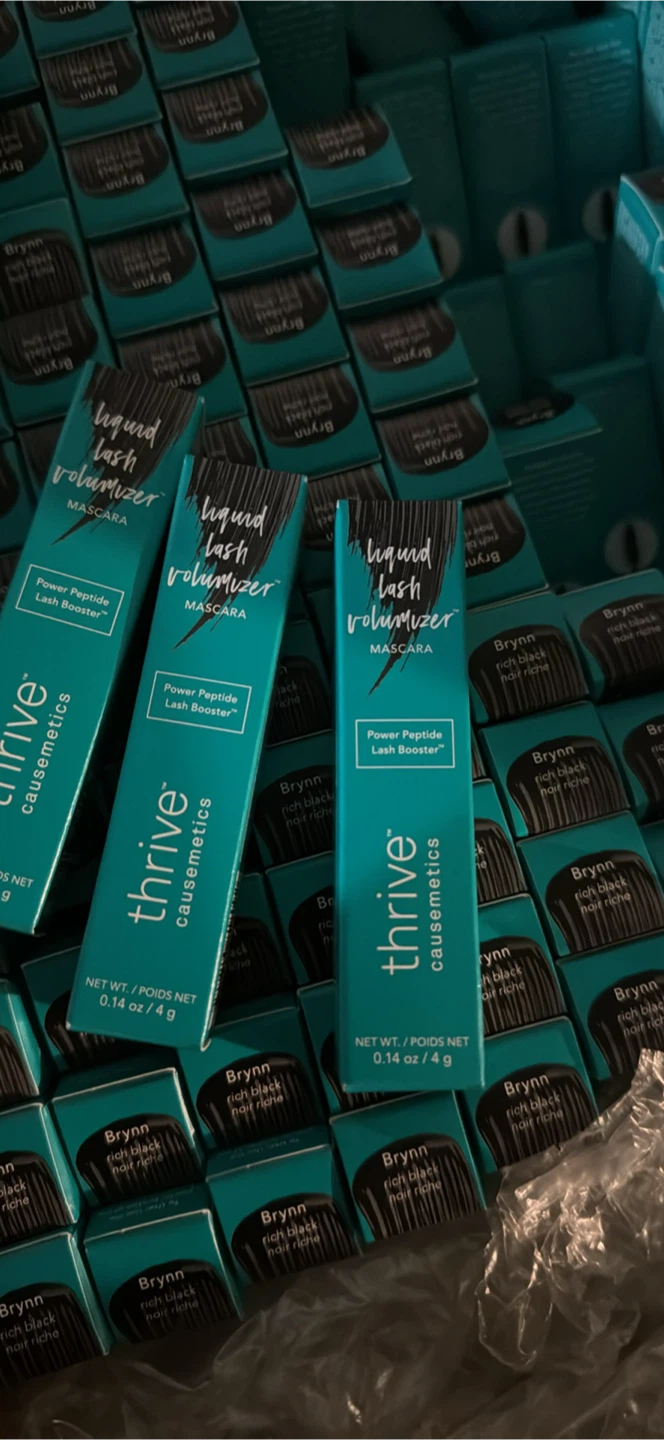 Thrive Causemetics Liquid Lash Volumizer Mascara - Black Mini
