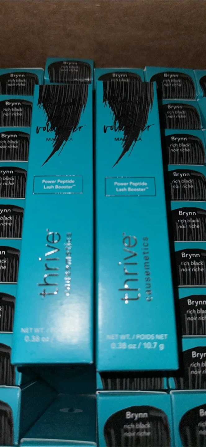 Thrive Causemetics Liquid Lash Volumizer Mascara Black - photo 2
