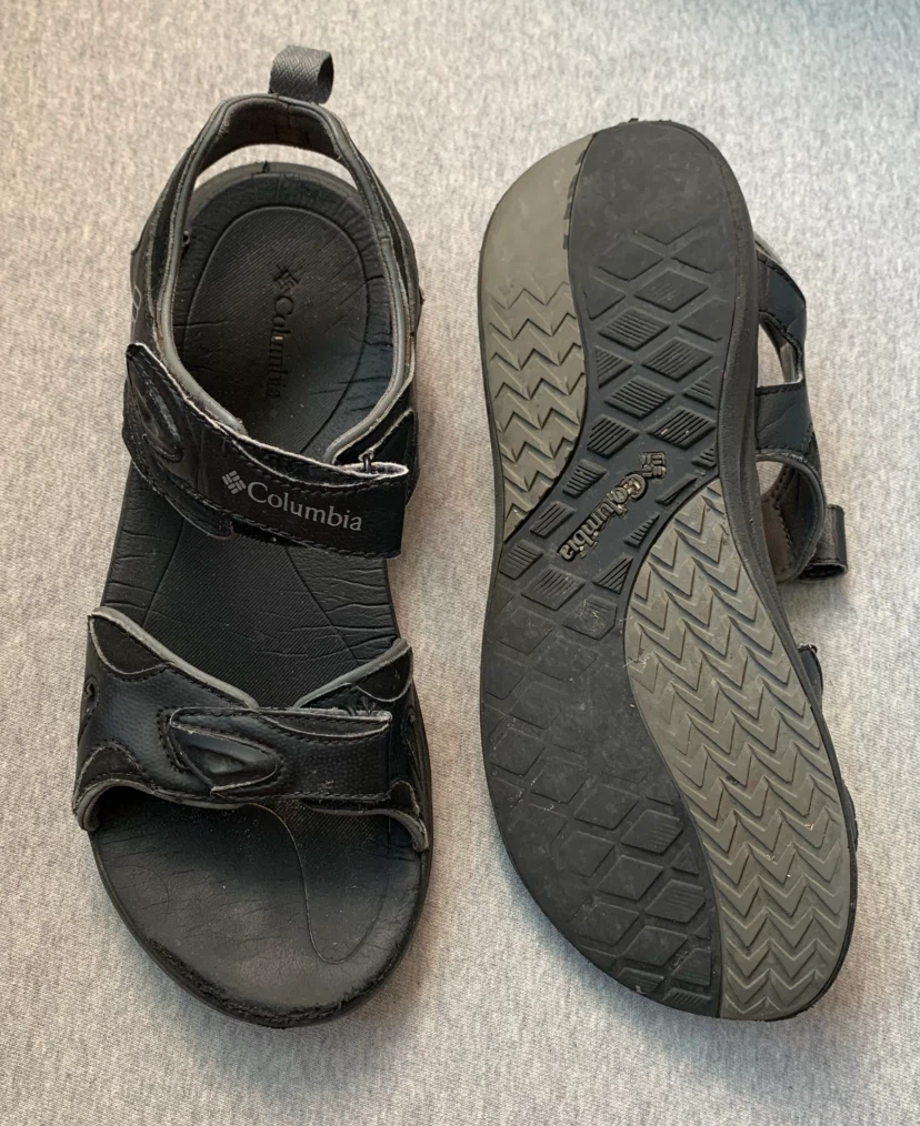 Columbia Black Walking Sandals - Men’s Size 9