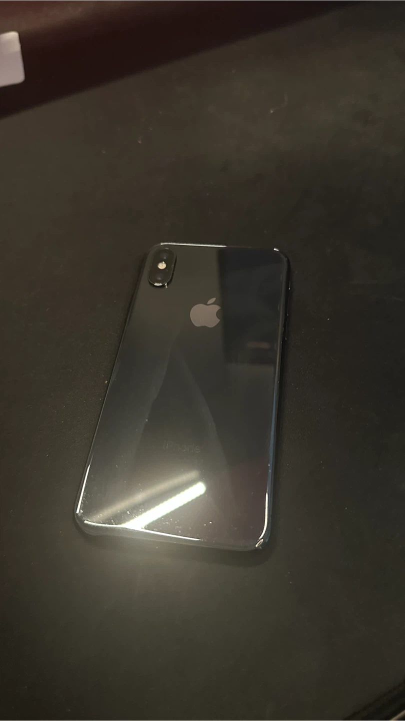 iphone X - photo 2