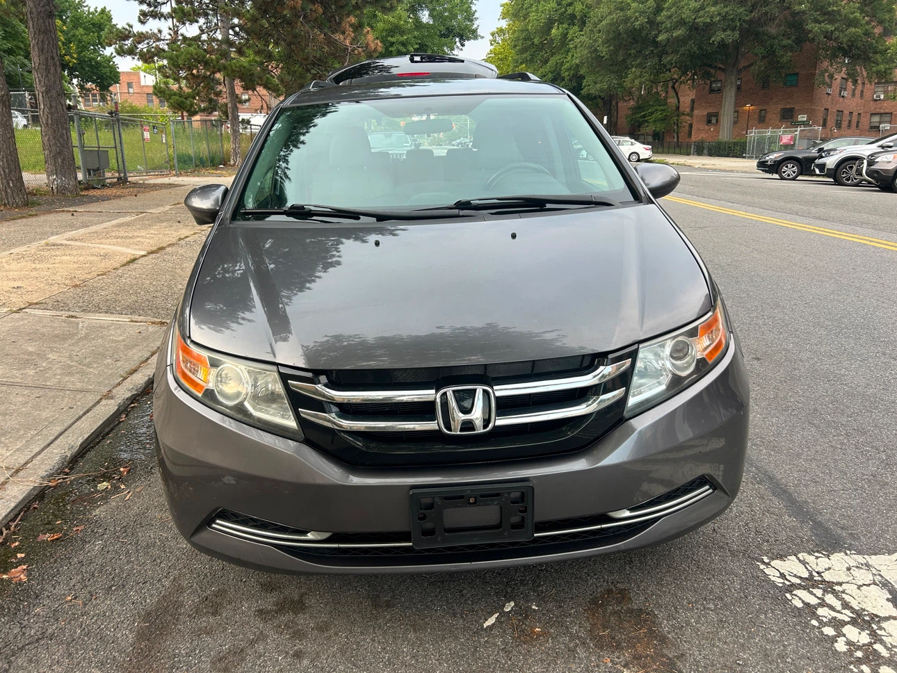 2015 Honda Odyssey LX Minivan