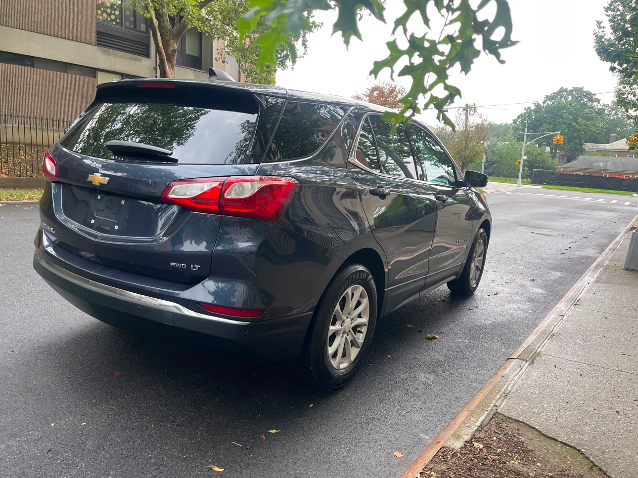 2018 Chevrolet Equinox LT SUV - photo 3