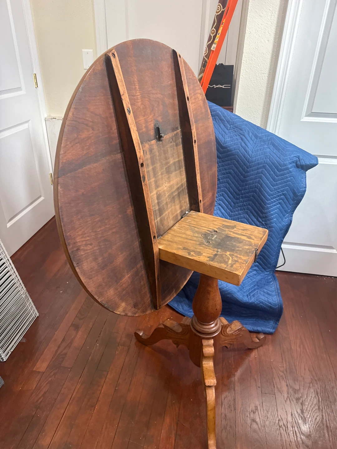 Wooden Pedestal Accent Table - photo 5