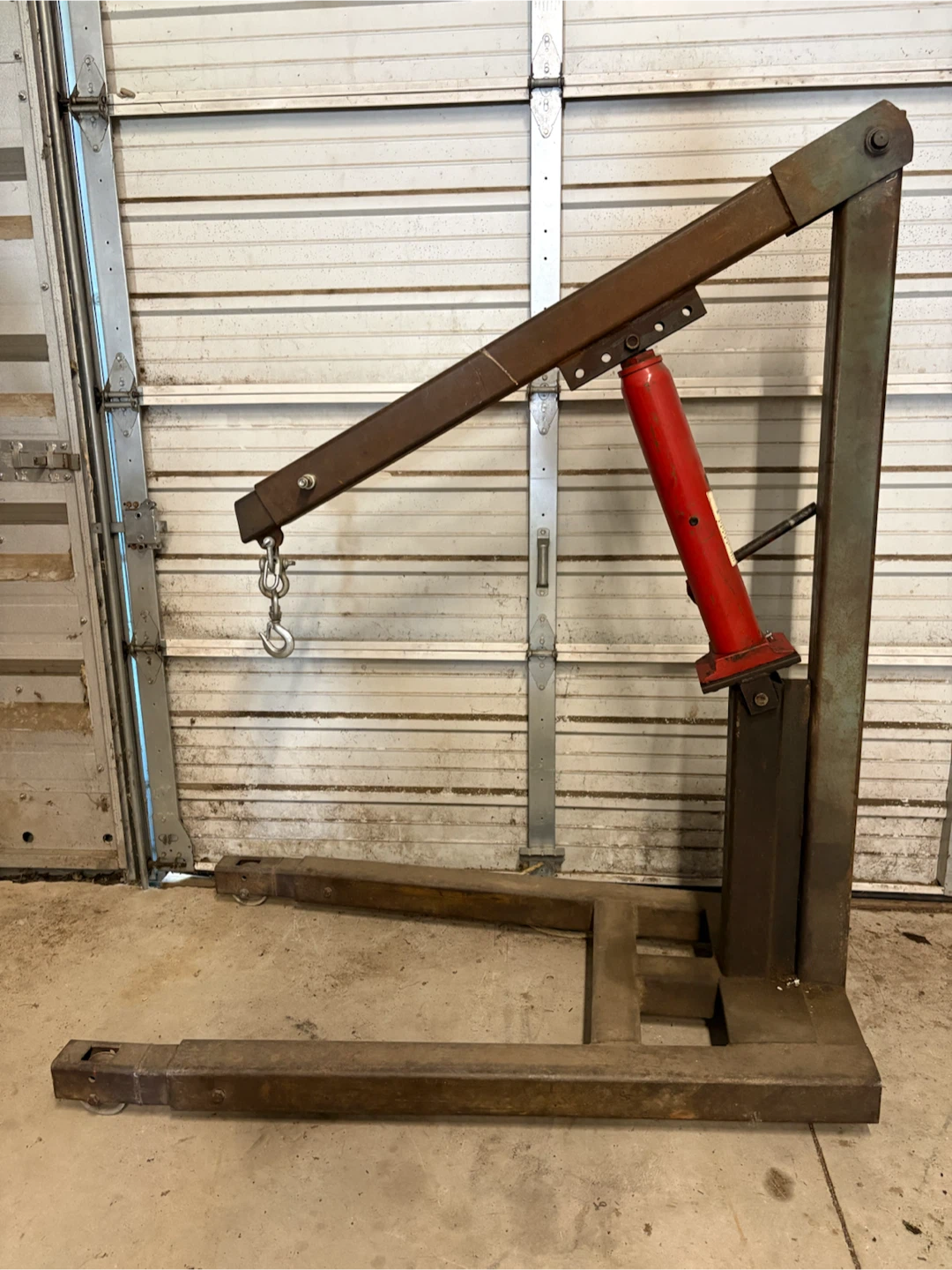 Engine Hoist Crane