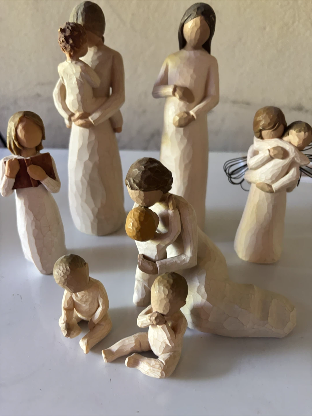 Beautiful Collectible Willow Tree Figurines - photo 2