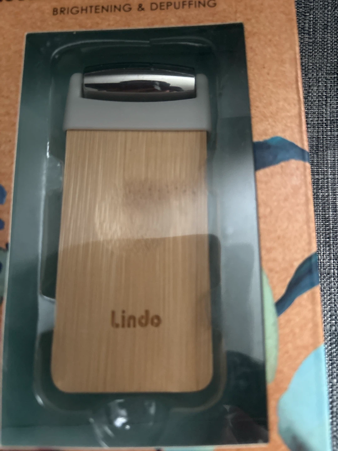 Lindo Cooling Contour Facial Roller- New - photo 3