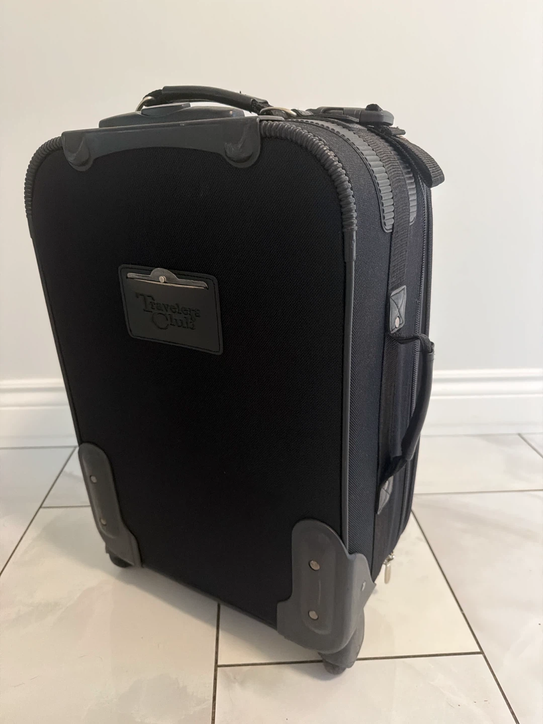 Travelers Club Black Carry-On Spinner Luggage - photo 2