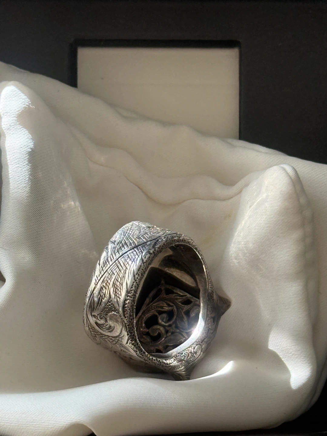 Gucci Silver Feline Head Ring - photo 4