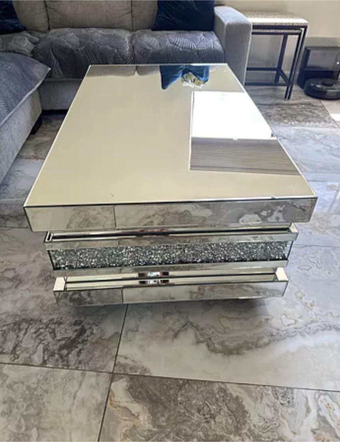 Bob’s Furniture Glamour Mirrored Coffee Table Couch Table