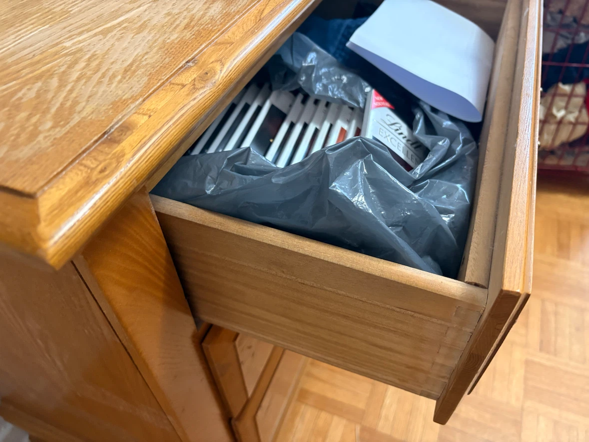 Wooden 3-Drawer Nightstand - photo 3