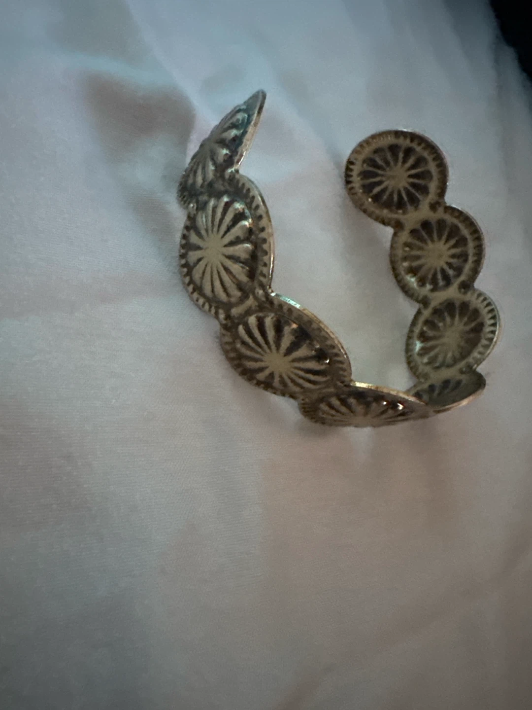 Silver-tone cuff bracelet with decorative sunbursts - photo 2