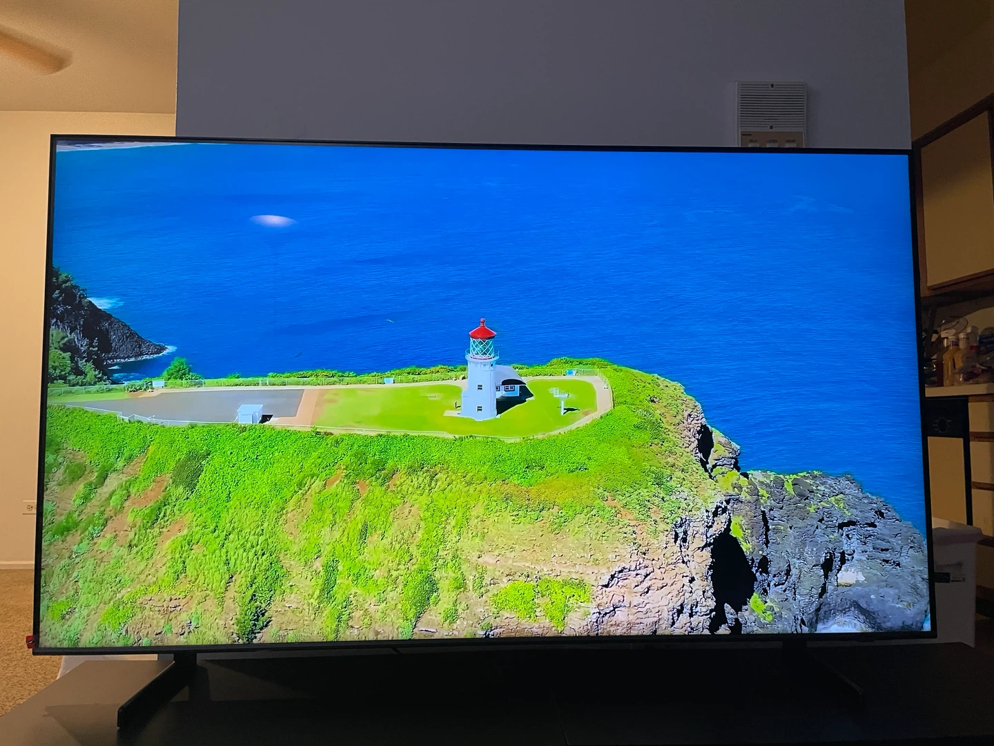 Samsung 65" Class QLED 4K Q60D TV - photo 2