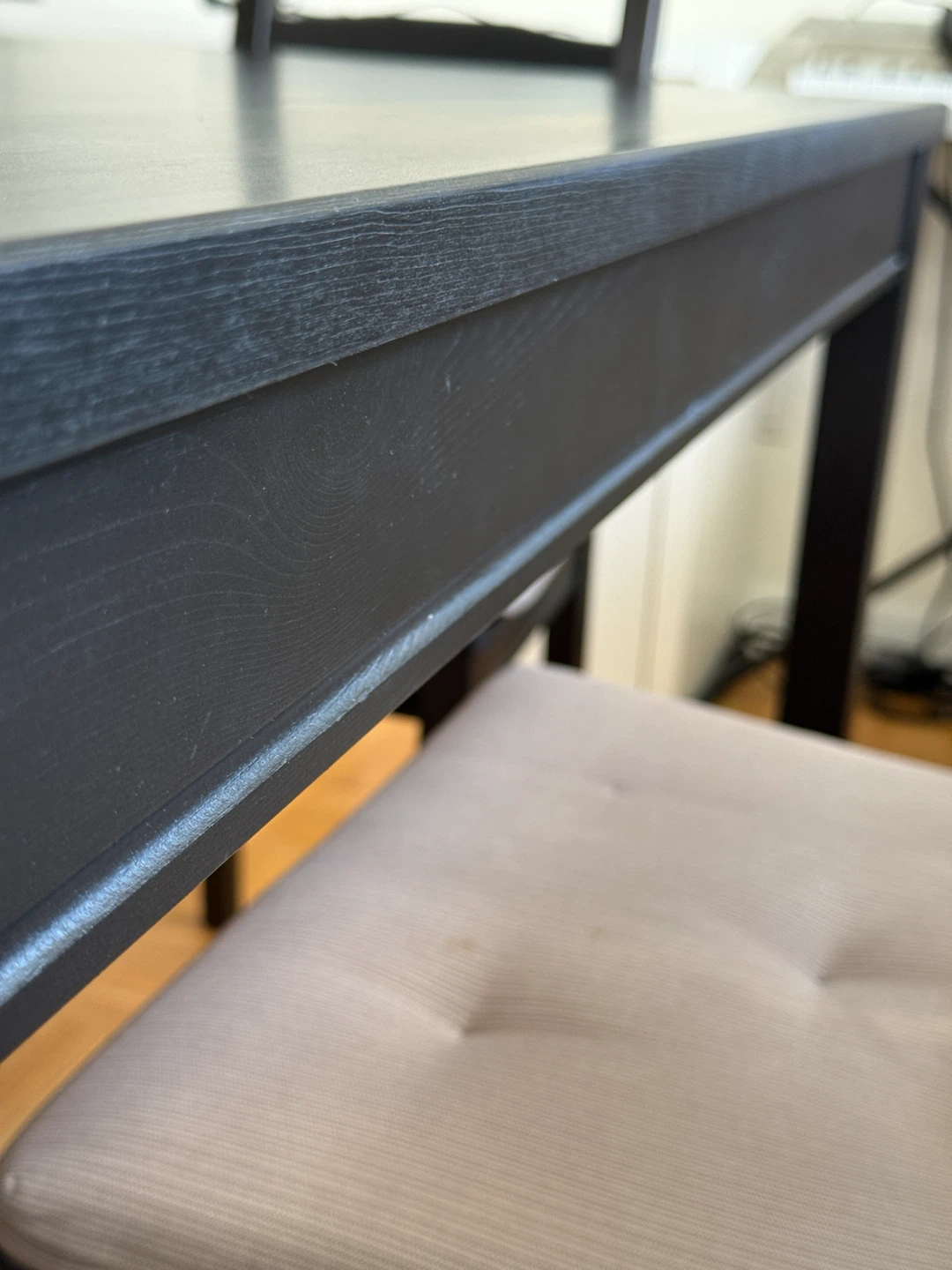 Moving Sale - IKEA Table + 4 Chairs - photo 5