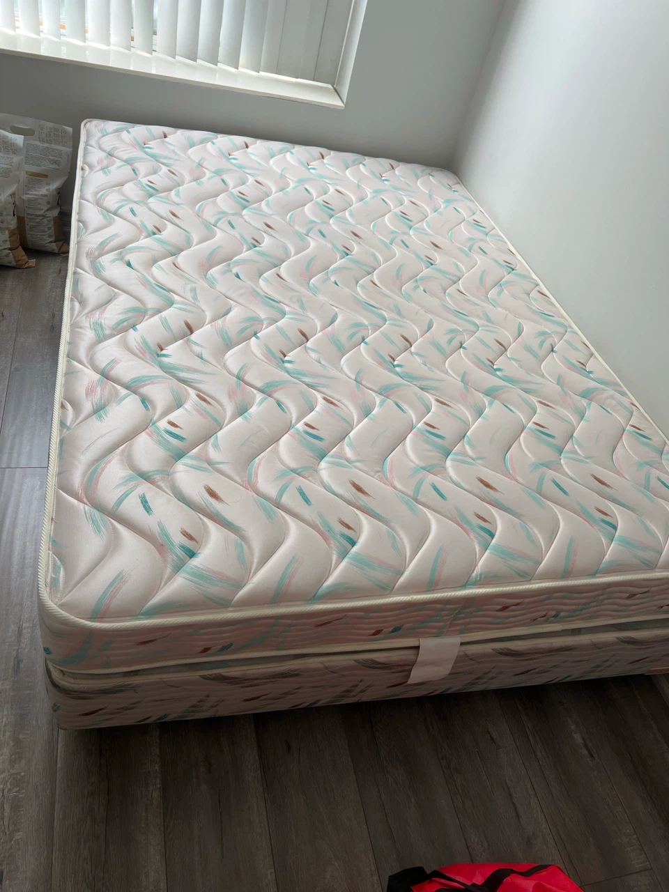 Free, Rush - Ace Foundation Mattress and frame Set