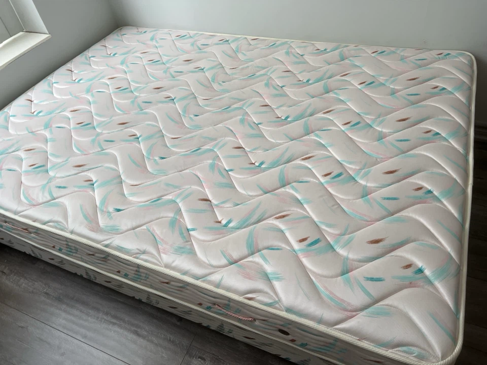 Free, Rush - Ace Foundation Mattress and frame Set - photo 2