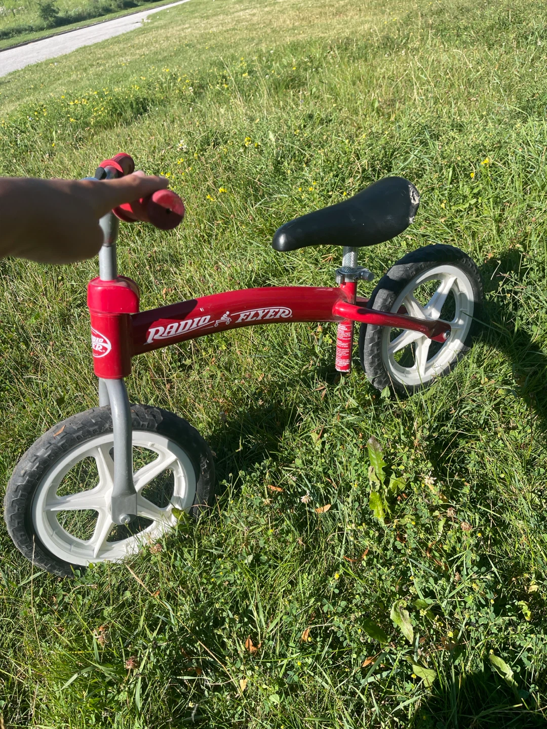 Radio Flyer Red Balance Bike - photo 2