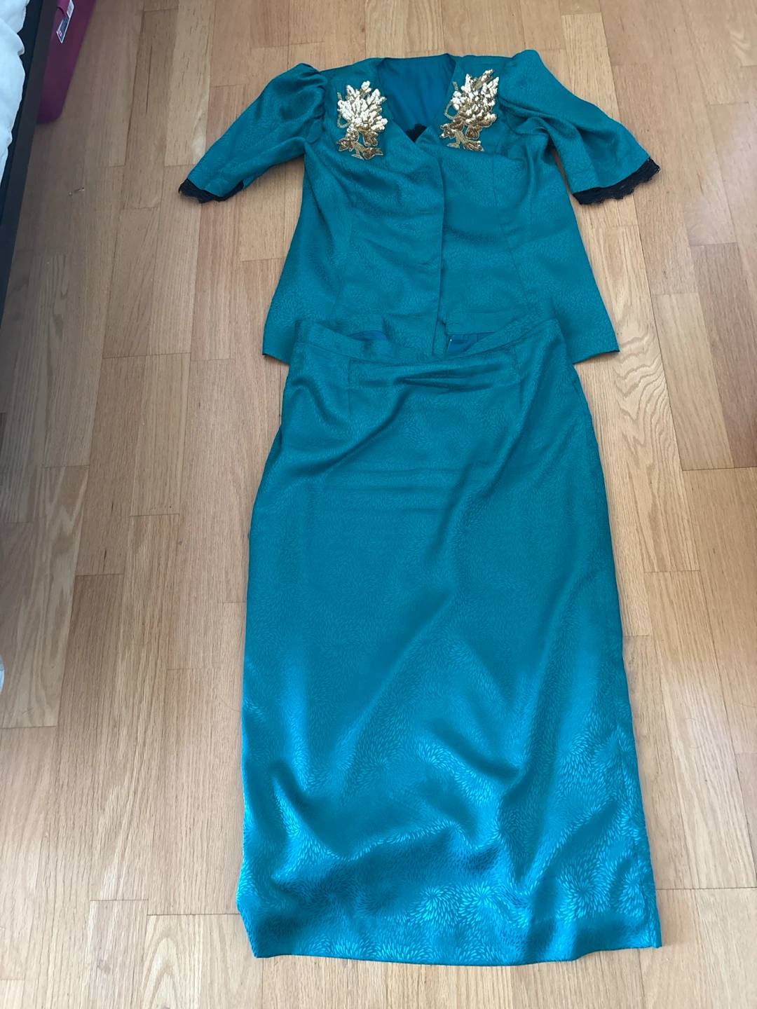 Teal Pant Suit with Gold Embellishments