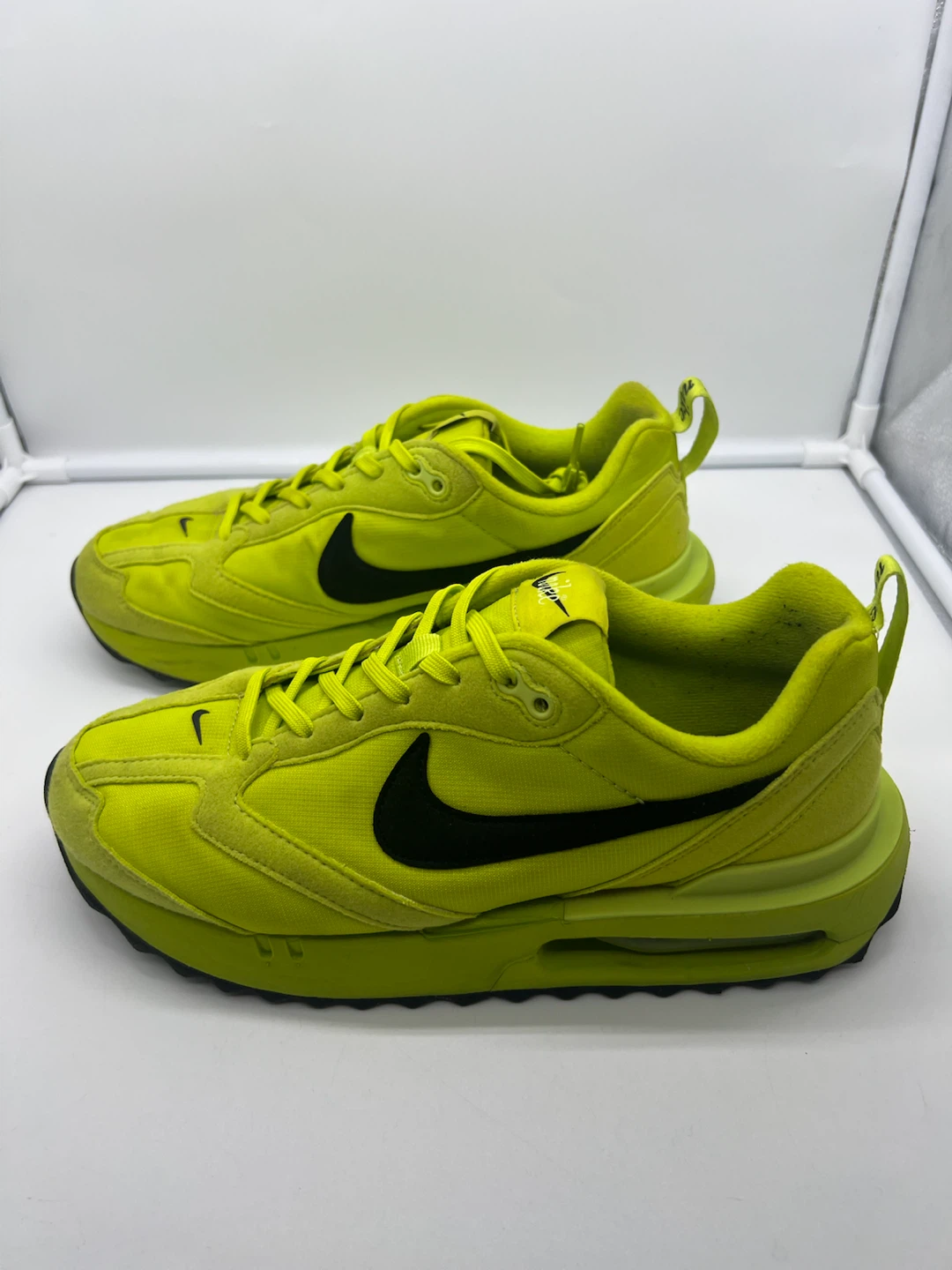 NIKE DV2227-300 Air Max Dawn Atomic Green Neon Sneakers sz 9.5 - photo 4