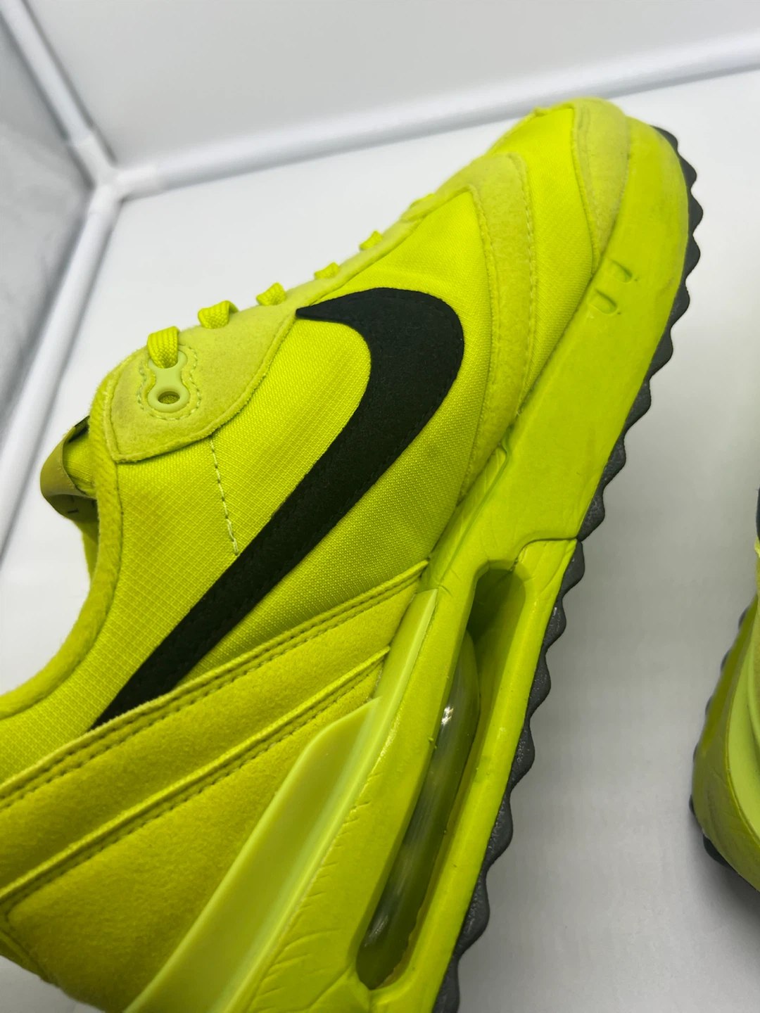 NIKE DV2227-300 Air Max Dawn Atomic Green Neon Sneakers sz 9.5 - photo 5