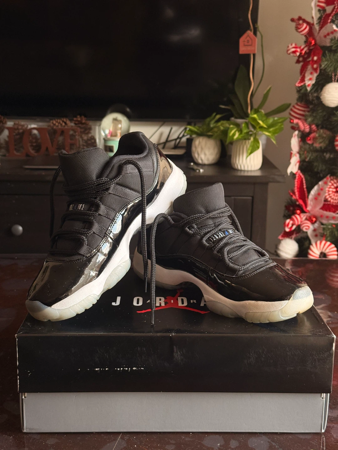 Jordan 11 space jam low - photo 3