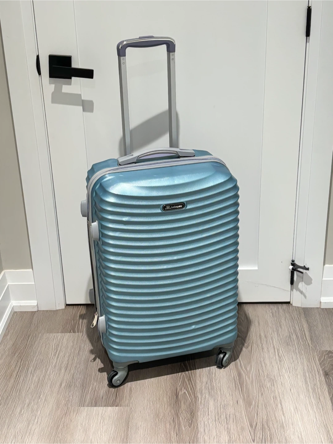 Luggage Hardside Spinner in turquoise
