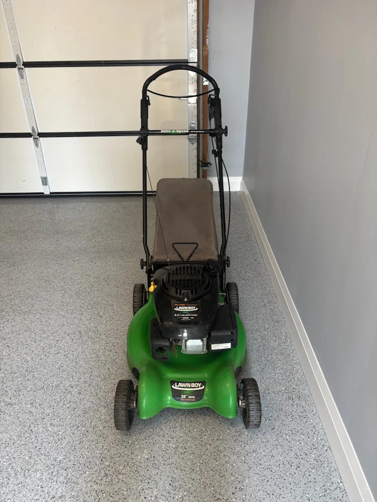 Lawnboy Self Propelled Lawn Mower 20” inch